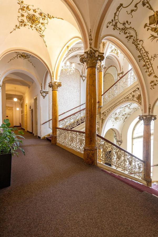 Hotel Slovan Plzeň Extérieur photo