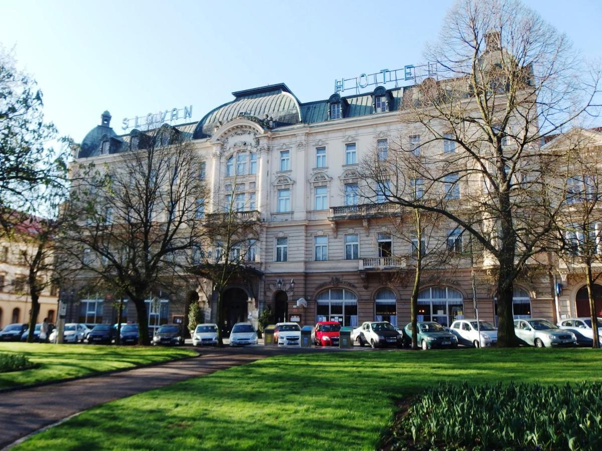 Hotel Slovan Plzeň Extérieur photo